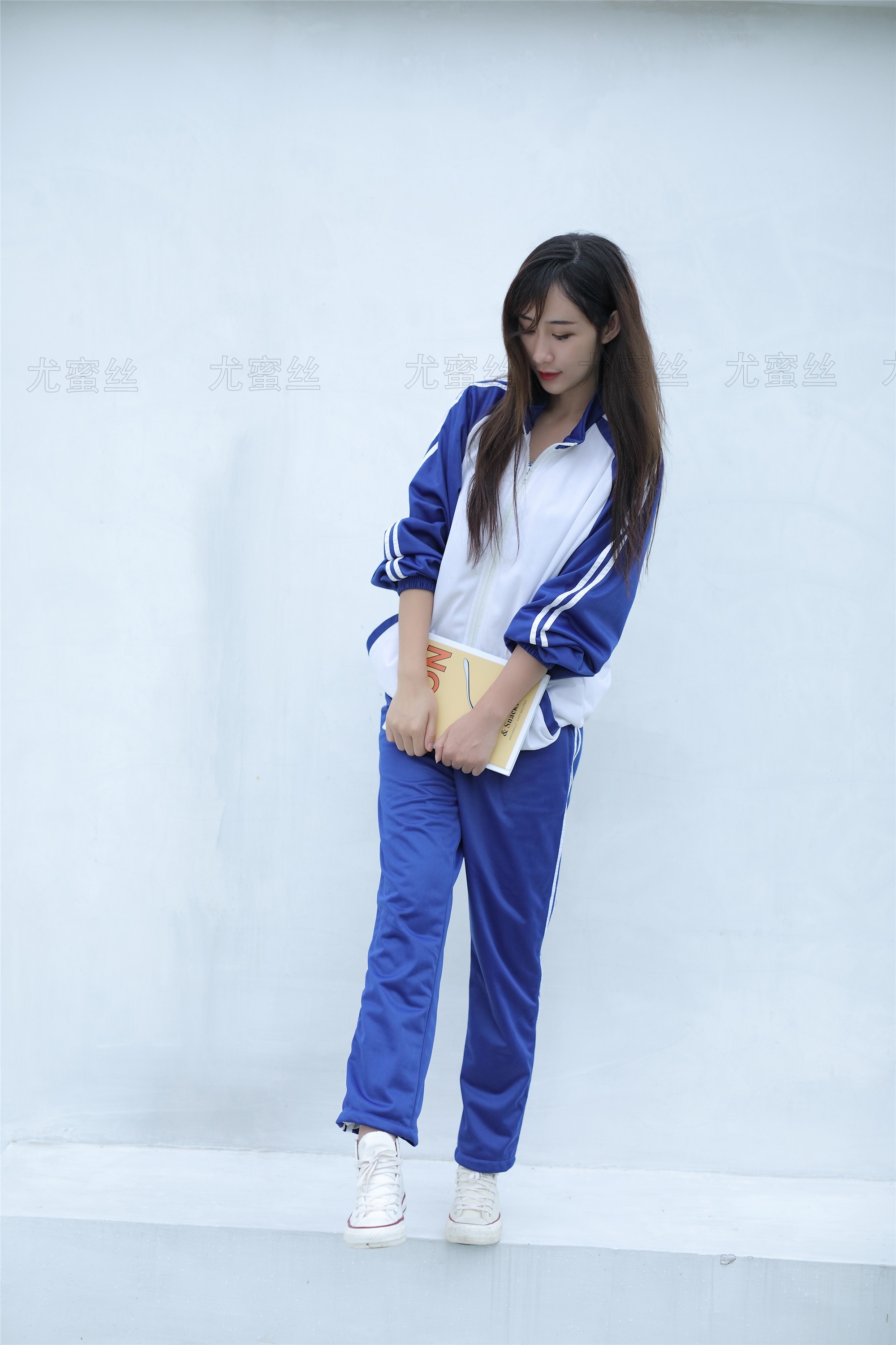 尤蜜丝 穿搭写真 NO.032